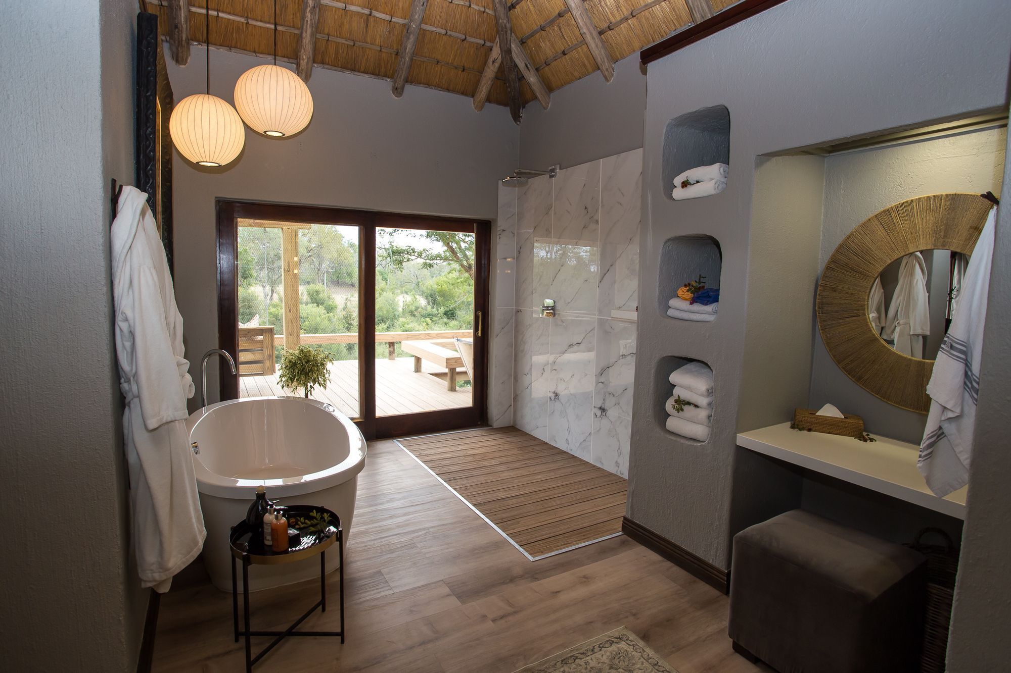 Simbambili Game Lodge มันเยเลติเกมรีเซิร์ฟ ภายนอก รูปภาพ